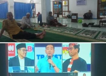 Nobar Debat cawapres: di masjid An nur sambil makan Rendang