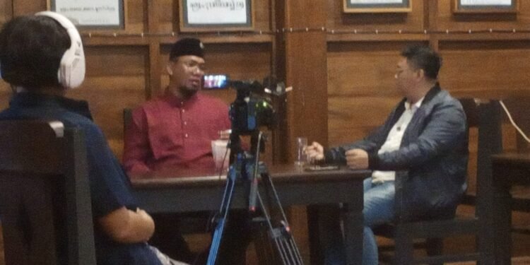 Silaturahmi dan Wawancara dengan Ustadz Rizal Fahmi Isfahani, S.Sos.I.