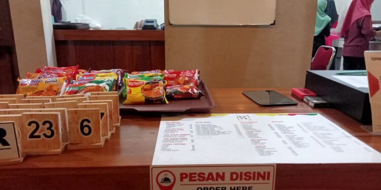 GELIAT EKONOMI DI KOMPLEKS MAKAM SAPURO PEKALONGAN