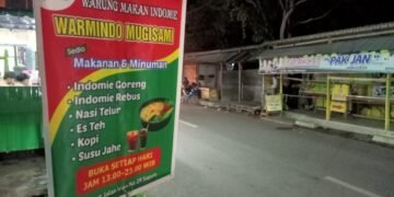 GELIAT EKONOMI DI KOMPLEKS MAKAM SAPURO PEKALONGAN