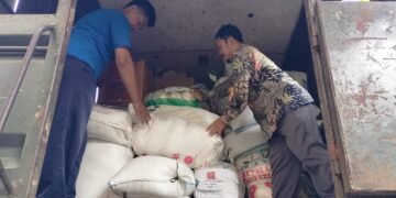 UPZ-BAZNAS BATANG KIRIM BERAS UNTUK KORBAN BANJIR DEMAK