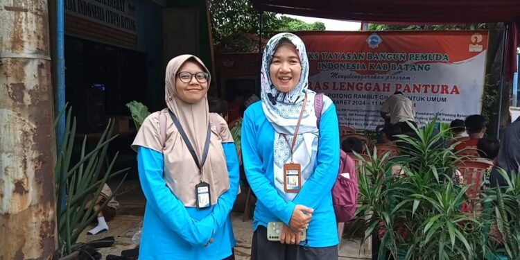 Privat: Pangkas Rambut Gratis di Kegiatan Teras Pantura Rapikan 44 Kepala Dalam 3 Jam