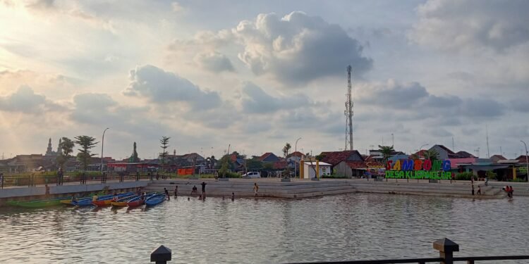 Muara Kali Sambong menjadi Spot Wisata Gratis Dalam Kota