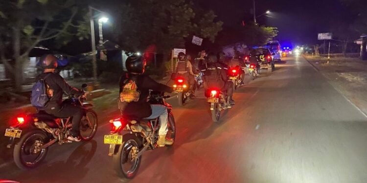 Kesiapan Polres Batang dengan Patroli BLP Saat Arus Mudik