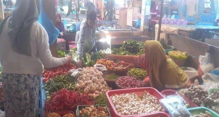 Harga Bawang Merah Belum Terkendali