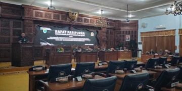 Pj Bupati Batang Merespon Opini Fraksi-fraksi DPRD Mengenai Kebijakan Pemerintah
