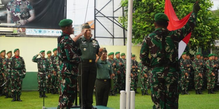 Dandim Pimpin Upacara Bendera 17-an Bulan Juni, Bacakan Amanat Pangdam