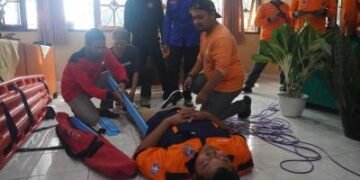 BPBD BATANG LATIH RELAWAN DAN TRC DALAM PENANGGULANGAN BENCANA