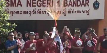 SMAN 1 Bandar Mencetak Generasi Emas Dengan Program Sekolah Sehat