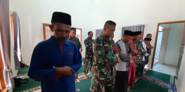 Sesibuk Apapun Di Lokasi TMMD Bagi Yang Beragama Islam Jangan Tinggalkan Shalat