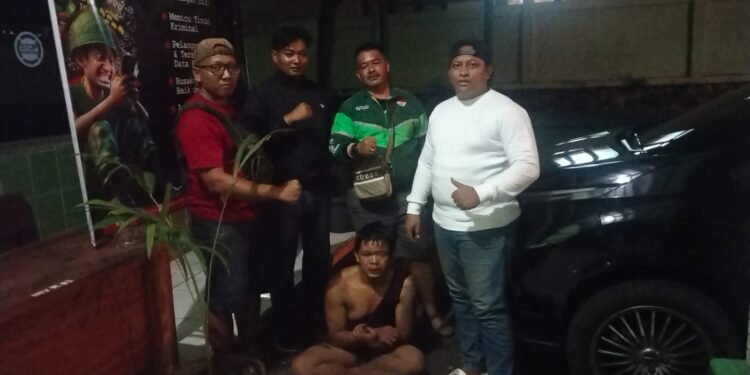 Anggota Kodim 0736/Batang Amankan Pelaku Curamor Di Wilayah Gringsing