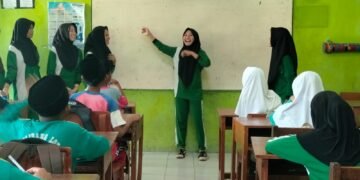 Termotivasi Jadi Hafiz, Siswa Baru Pilih MTs