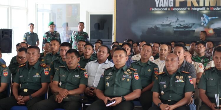 Anggota Kodim 0736/Batang Gelar Nonton Bareng Film The East (Sang Timur)