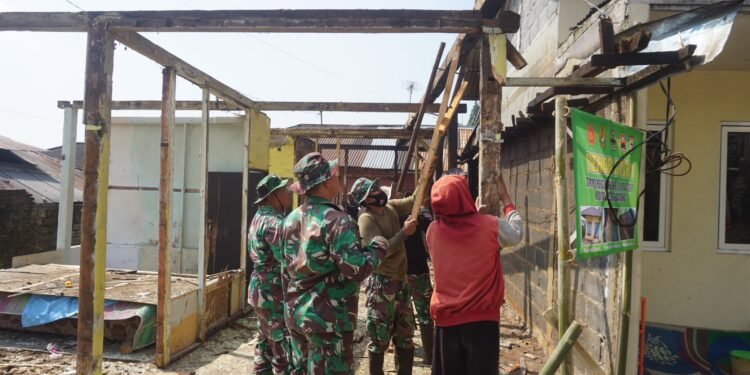 Satgas TMMD Reguler Ke 121 Desa Pacet Sudah Mulai Kerjakan RTLH (Rumah Tidak Layak Huni)