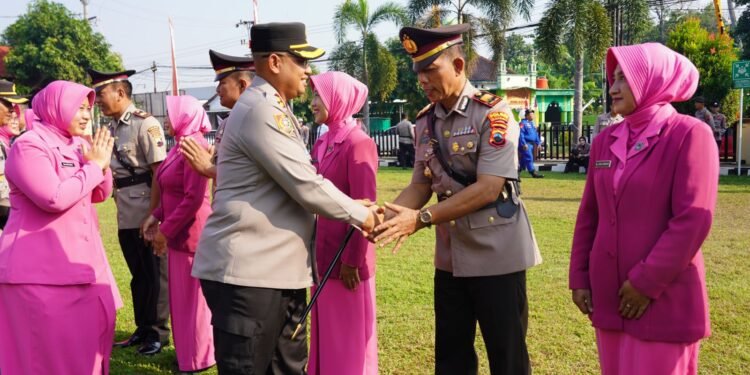 Demi Meningkatkan Kondisi KAMTIBMAS POLRES Batang lakukan Mutasi Dan Rotasi Jabatan