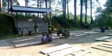 Fokuskan Pembangunan Drainase, Satgas TMMD Reguler 121 Siapkan Papan Bekisting