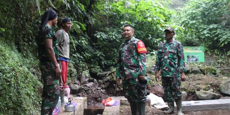 Manunggal Air Bersih Mengalir, Kodim Batang Bangun Penampungan