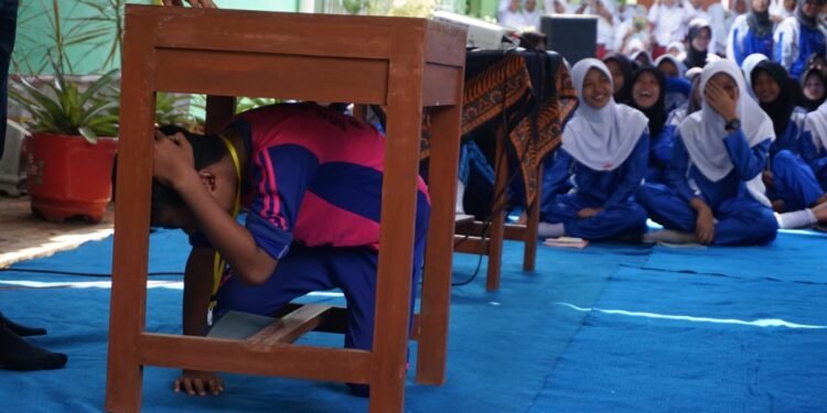Program Mitigasi Gempa, Disdikbud Batang Edukasi Siswa Lewat Ekstrakurikuler
