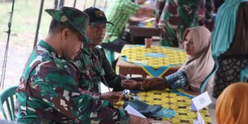 Warga Berbondong Ikuti Bakti Sosial Pengobatan Gratis Kodim 0736/Batang