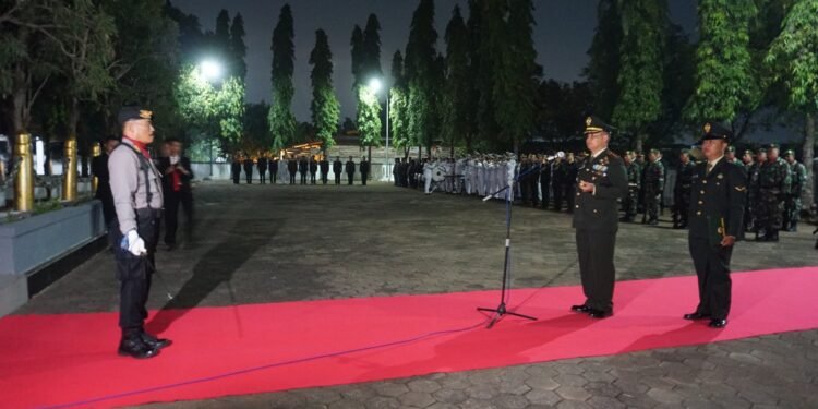 Pimpin Renungan Suci, Dandim Simbolkan Lilin sebagai Penyemangat Perjuangan
