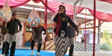 Dikukuhkan jadi Sekolah Budaya, ESTU Batang Lestarikan Tradisi