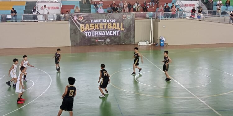 Kejuaraan Basket Piala Dandim Batang Jadi Ajang Mencari Bibit Atlet