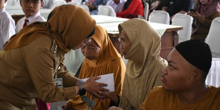 Bantuan Rp 2 Miliar dari Pemkab Batang untuk Anak Yatim dan Piatu Mulai Disalurkan