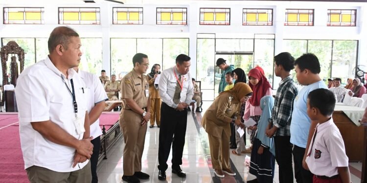 Bantuan Rp 2 Miliar dari Pemkab Batang untuk Anak Yatim dan Piatu Mulai Disalurkan