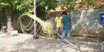 Lomba Penjor Dalam Memeriahkan HUT Ke-79 RI