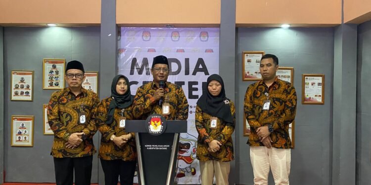 Hari Kedua, KPU Batang Terima Pendaftaran Satu Paslon Bupati dan Wakil Bupati