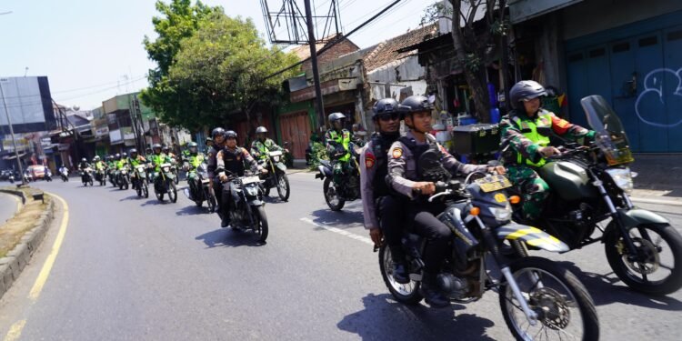 Jelang Pilkada 2024, TNI-Polri Gencarkan Patroli Gabungan di Batang