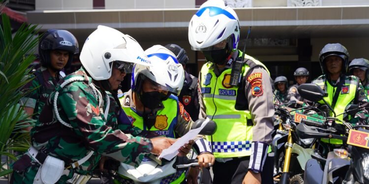 Jelang Pilkada 2024, TNI-Polri Gencarkan Patroli Gabungan di Batang