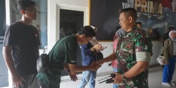 Dandim Batang Lepas Pemberangkatan Atlet Bola Basket Tingkat SD dan SMP