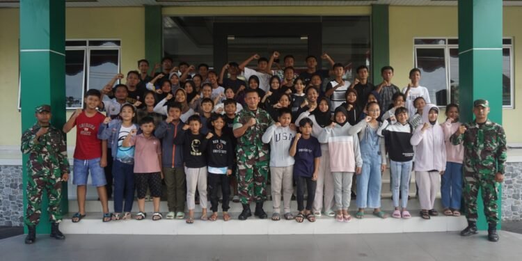 Dandim Batang Lepas Pemberangkatan Atlet Bola Basket Tingkat SD dan SMP