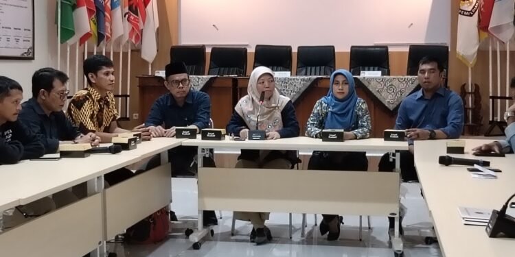 KPU Batang Beberkan Hasil Pemeriksaan Paslon Bupati