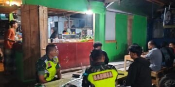 Jelang Pemilihan Kepala Daerah, Babinsa Koramil Limpung Gencar Laksanakan Patroli di Wilayah Binaan