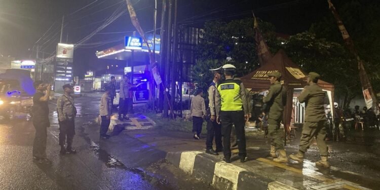 Polres Batang Gelar Patroli Gabungan Skala Besar, Jaga Kamtibmas Kondusif Jelang Pilkada 2024
