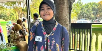 Puluhan Pelajar SD Beradu Dhagel Ijen Untuk Pertama Kali