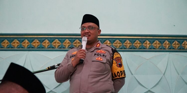 Berbaur dengan Santri, Kapolres Batang Tekankan Pentingnya Perkuat Persatuan dan Kesatuan