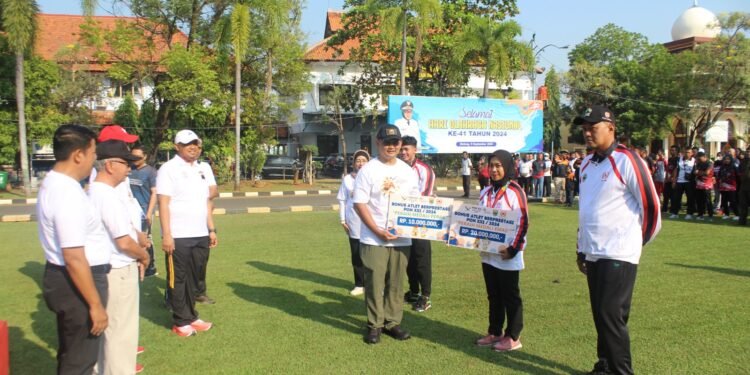 Pemkab Batang Gelar Apel Haornas Ke 41 Ayo Berolah Raga Bersatu Kita Juara
