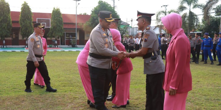 Sertijab di Polres Batang, IPTU Ridwan Gantikan AKP Agung Sutanto sebagai Kapolsek Tulis