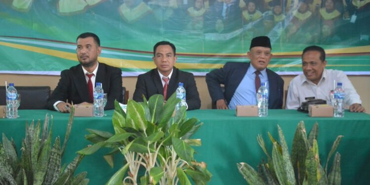 BKKBN Jateng Mewisuda Sekolah Lansia di Kabupaten Batang
