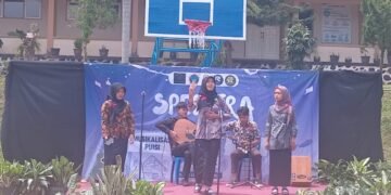 Memperingati Bulan Bahasa, SMA Negeri 1 Bandar Mengadakan SPEKTRA