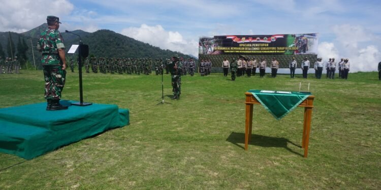 Upacara Penutupan TMMD Pranten Berada Dibawah Lereng Gunung Prau