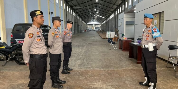 Logistik Pemilu Mulai Berdatangan, Polres Batang Perketat Pengamanan