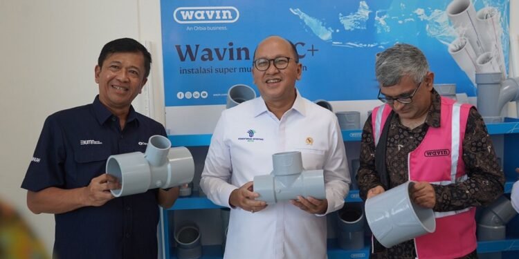 KIT Umumkan KCC Glass dan Wafin Manufacturing Resmi Beroperasi di Batang