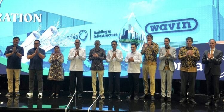 KIT Umumkan KCC Glass dan Wafin Manufacturing Resmi Beroperasi di Batang