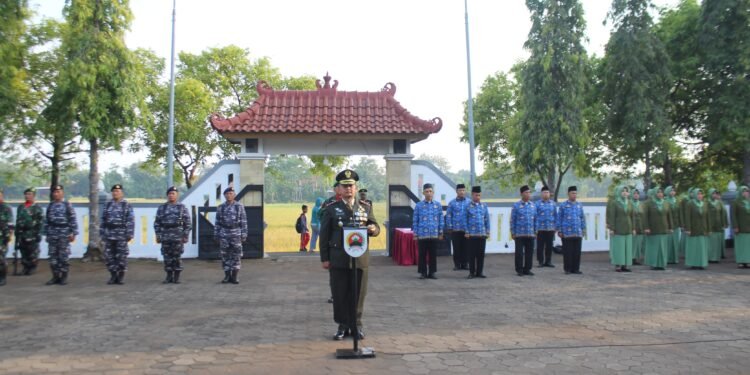 Jelang HUT TNI ke-79 dan Kodam IV/Diponegoro ke-74, Kodim 0736 Batang Gelar Ziarah Rombongan