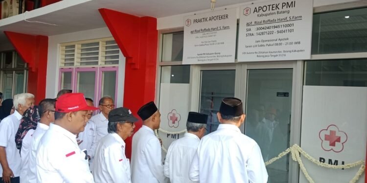 Inovasi PMI Batang, Koperasi dan Apotek Sebagai Sumber Pendapatan Baru