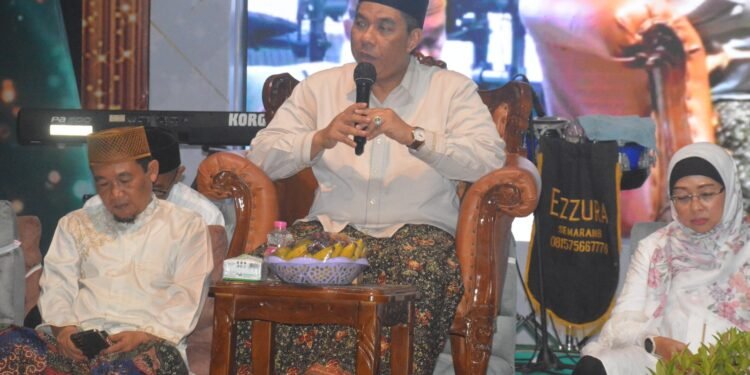 Ribuan Warga Batang Ikuti Pengajian Akbar Dalam Rangka Hari Santri Nasional